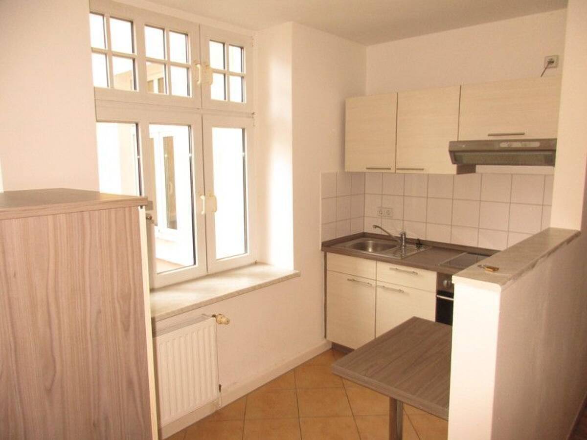 günstige 2-Zimmer Wohnung mit Einbauküche – 39112 Magdeburg – Bild 1 von 8