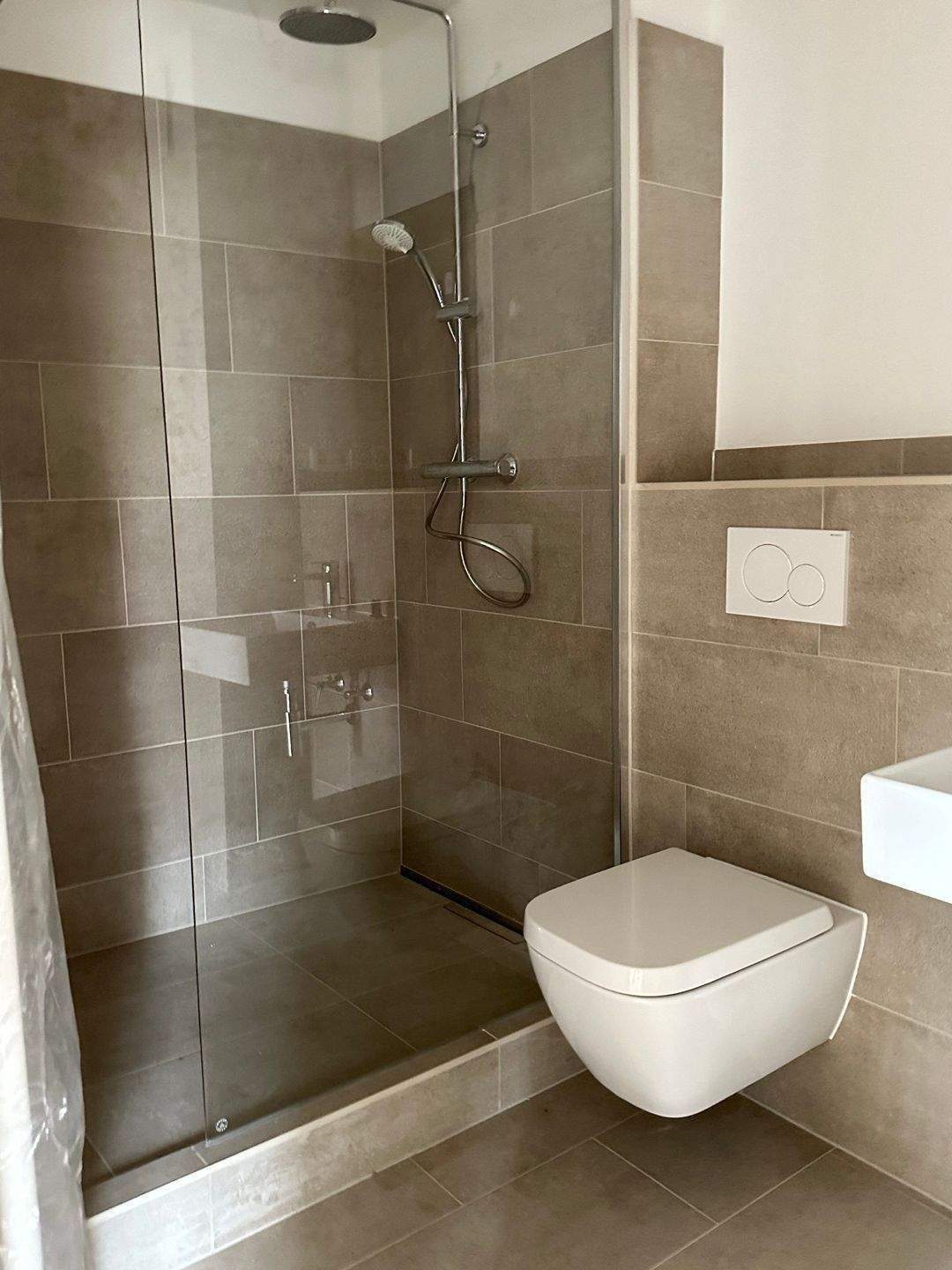 2 Zimmer mit Einbauküche und Stellplatz – Coswig – Vorschaubild 6