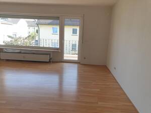 Ruhige, gut geschnittene Wohnung in Eltersdorf zu vermieten. – 91058 Erlangen – Vorschaubild 5