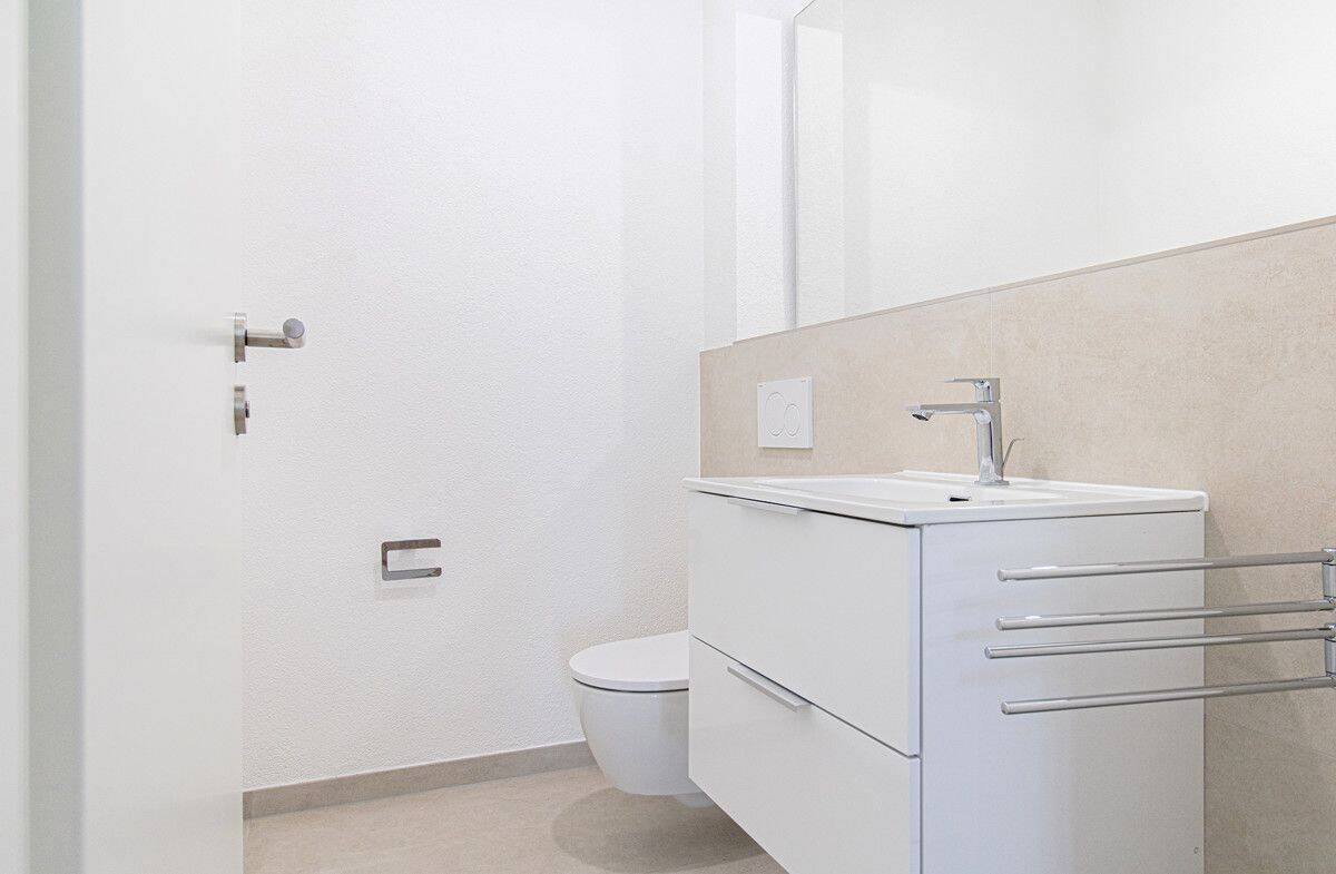 Großzügige 2-Zimmer Wohnung mit schöner Loggia zu vermieten! – Heilbronn – Vorschaubild 7