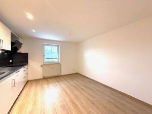 Moderne 3-Zimmer-Wohnung in Langenzenn mit Balkon – 90579 Langenzenn – Vorschaubild 4