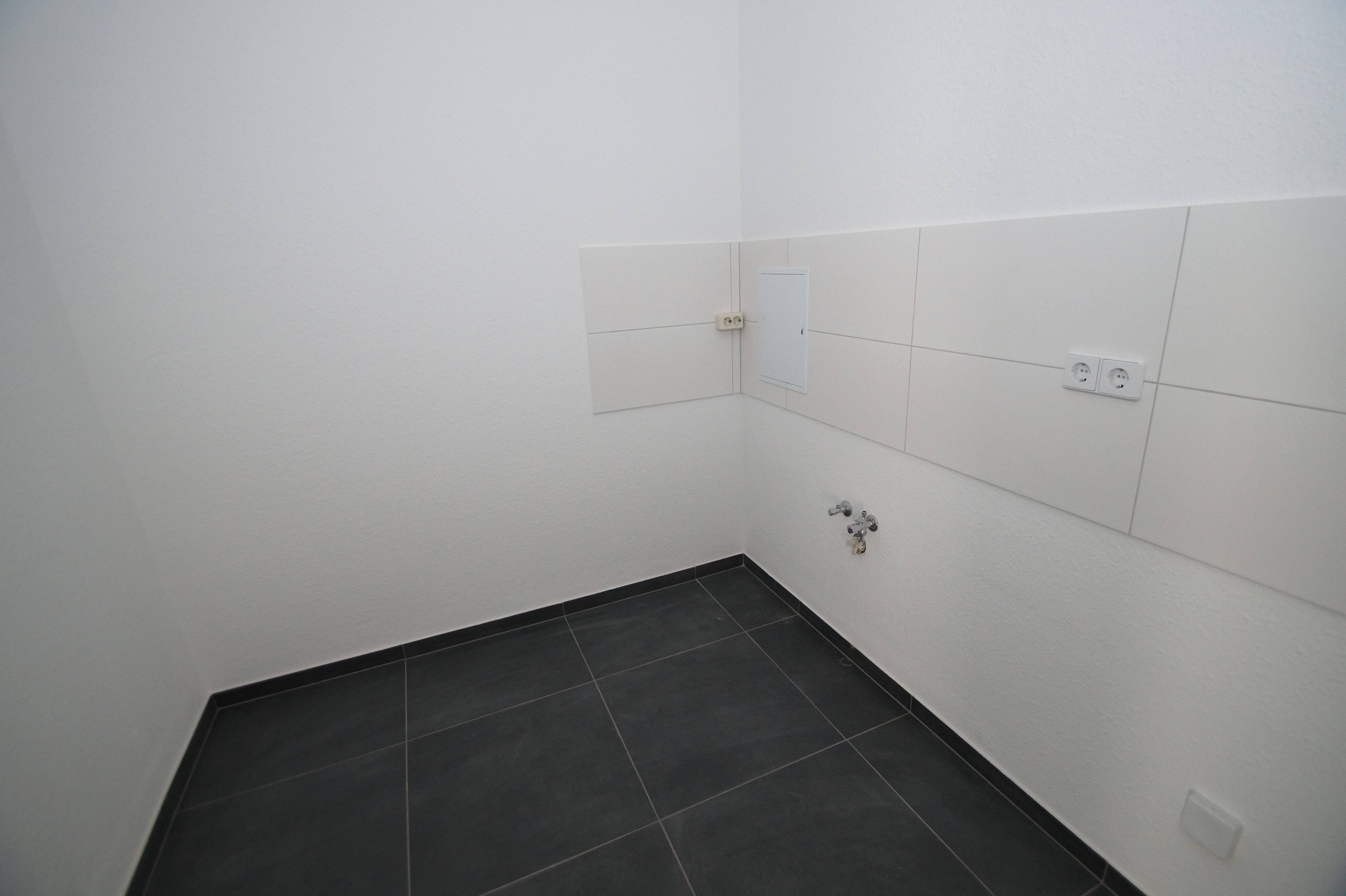 3-Zimmer-Wohnung mit Badewanne - Wohnberechtigungsschein erforderlich – Magdeburg – Vorschaubild 3