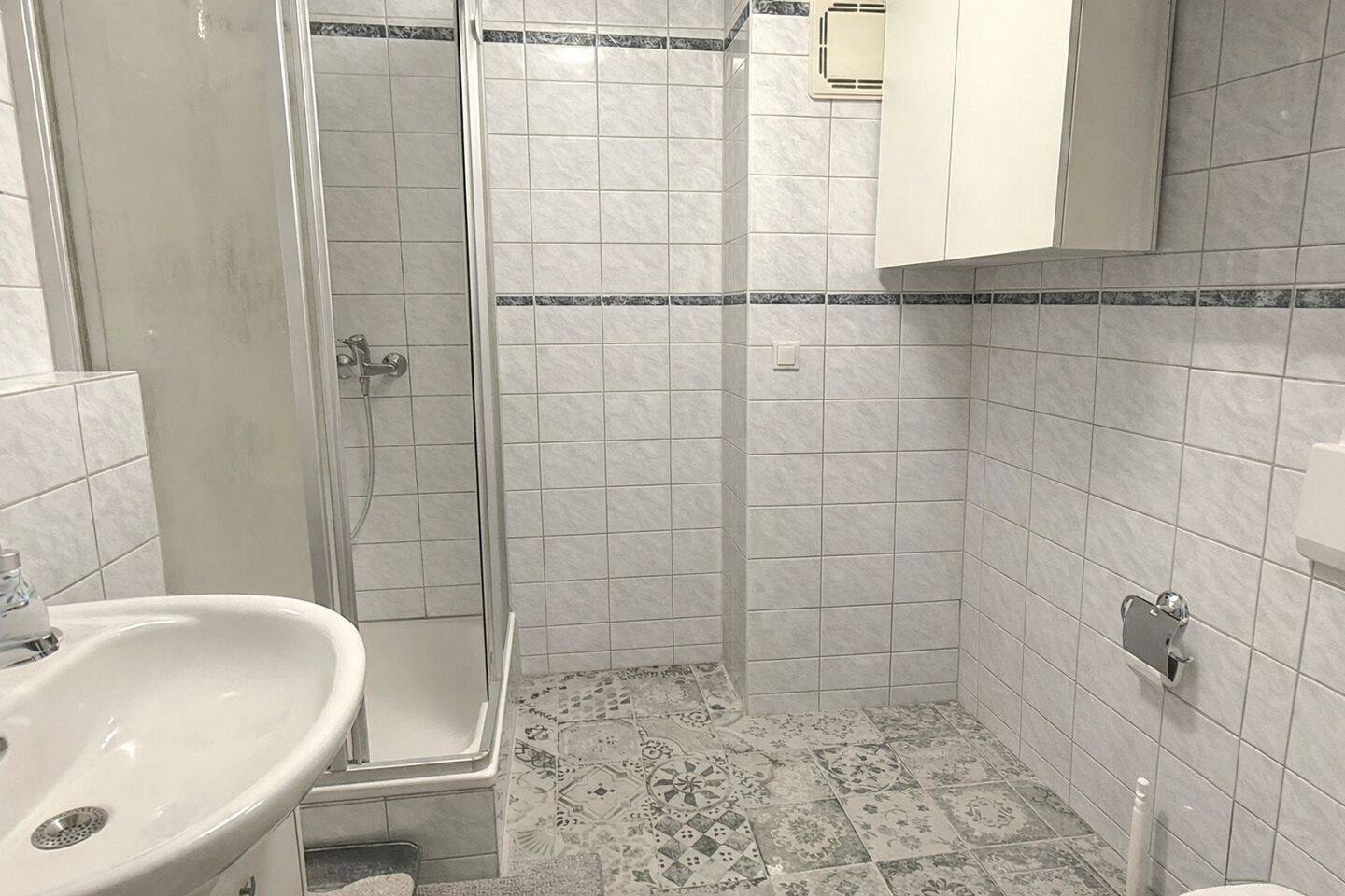 Gepflegte Kapitalanlage! 1-Zimmer-Dachgeschosswohnung mit Balkon in begehrter Lage am Wunderburgpark – Oldenburg – Vorschaubild 7