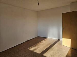 schöne 2-Raum Wohnung mit Balkon für Selbstrenovierer – 39397 Gröningen – Vorschaubild 4