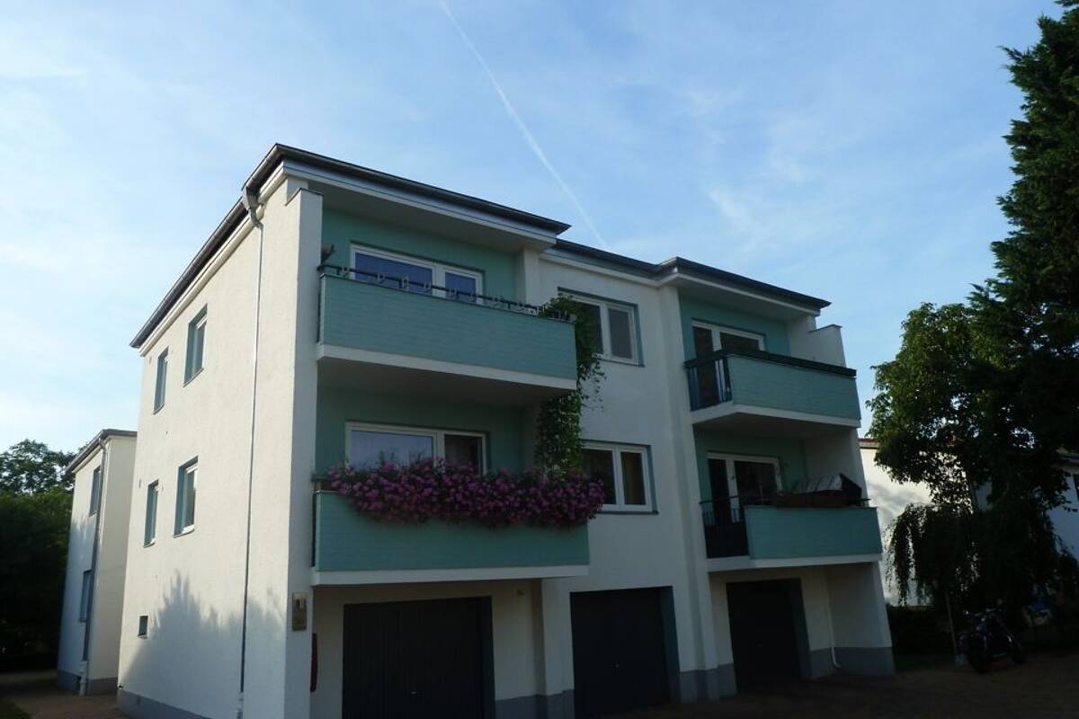 Wohnen im Grünen: Ruhige Lage im charmanten Blumenviertel! – 12357 Berlin – Bild 1 von 5