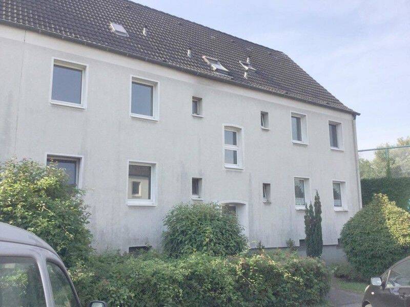 Urgemütliches Dachgeschoß in gepflegter Umgebung zum anständigen Preis
