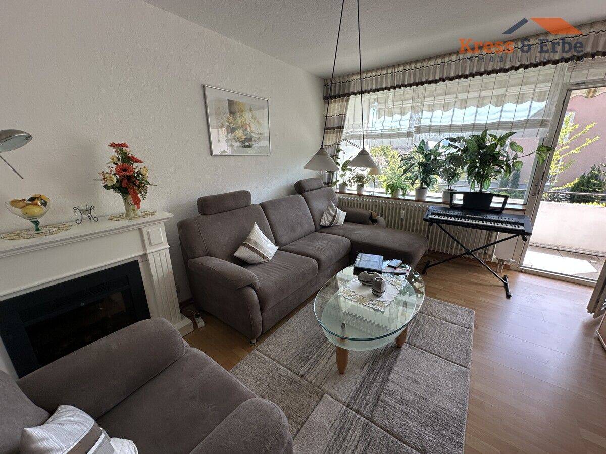Möblierte und gepflegte 2-Zimmer Wohnung mit Balkon und KFZ-Stellplatz in Bad Soden Salmünster