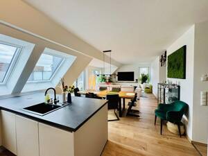 Stilvolle Maisonettewohnung mit Balkon und Aufzug – 47259 Duisburg – Vorschaubild 4
