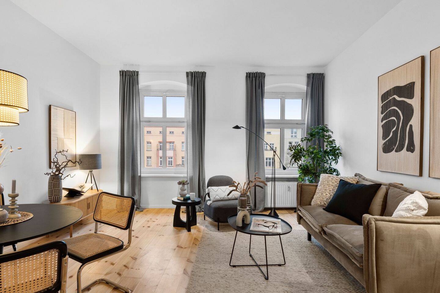 ***BEZUGSFREI: Stilvoll renovierte Altbauwohnung im Herzen von Prenzlauer Berg***