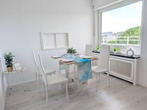 PROVISIONSFREI - sofort einziehen - Helle 3-Zimmerwohnung mit Blick zur Pfalz, komplett renoviert – 67071 Ludwigshafen am Rhein – Vorschaubild 4