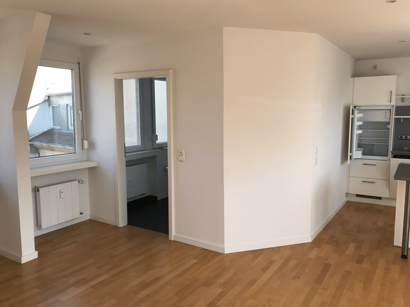 Helle 2-Zimmer-Wohnung mit Festungsblick in bester Innenstadtlage von Würzburg – Würzburg – Vorschaubild 4