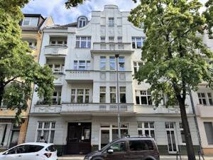 Einzimmerwohnung in Berlin-Spandau mit Balkon – 13595 Berlin – Vorschaubild 1