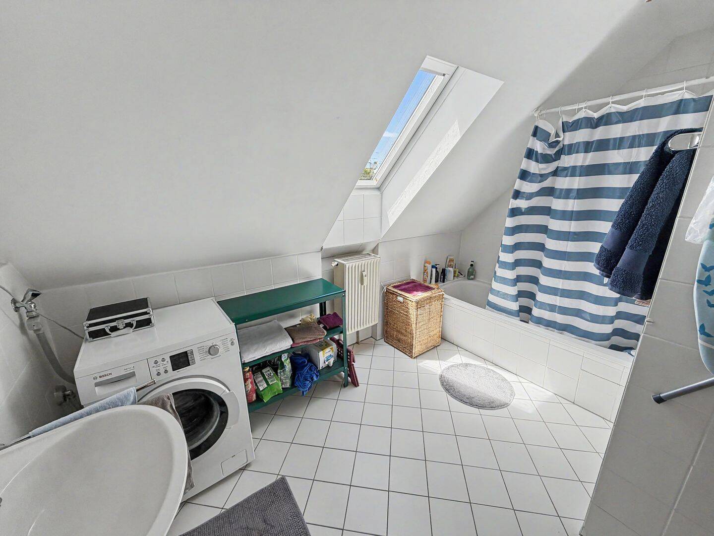 Charmante 2-Zimmer-Dachgeschosswohnung in begehrter Lage von München-Giesing – München – Vorschaubild 8