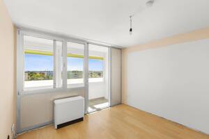 Weitblick . Wohnküche . Wintergarten | Geräumige 2-Zi-Balkonwohnung mit TG-Stellplatz – 81925 München – Vorschaubild 4