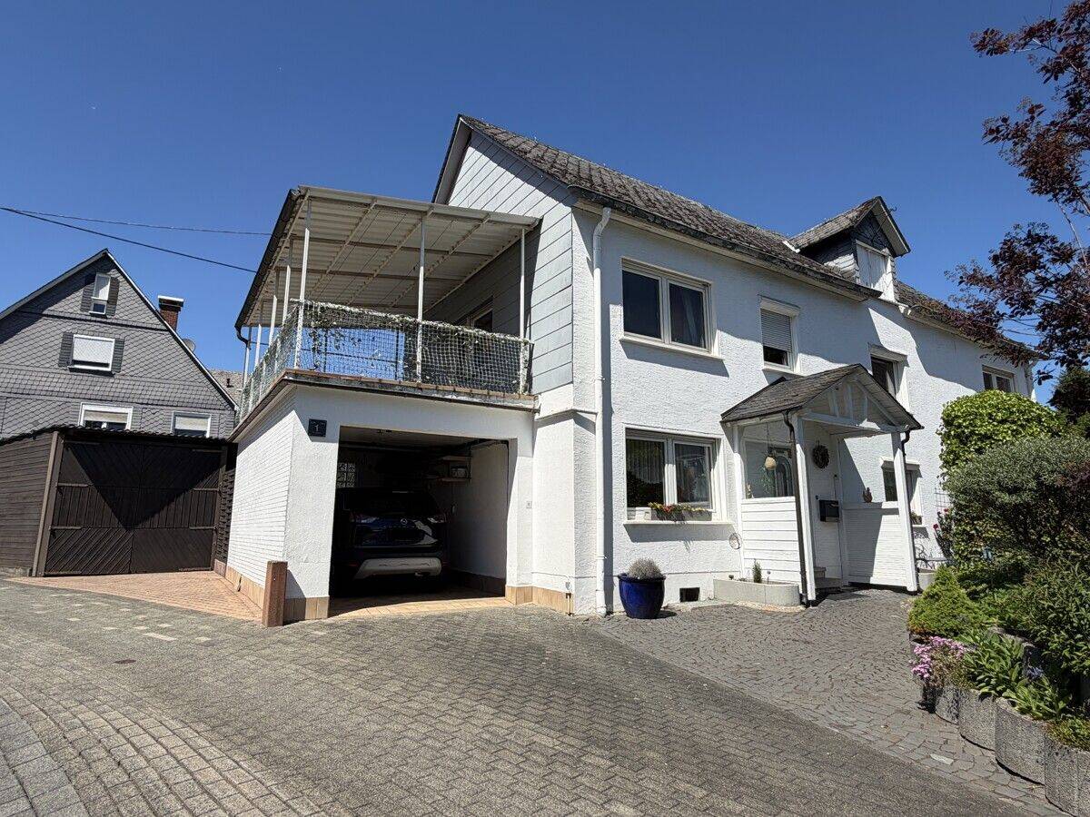 Großzügiges Wohnhaus mit Charakter im Herzen von Wilnsdorf-Anzhausen! – Wilnsdorf – Vorschaubild 4