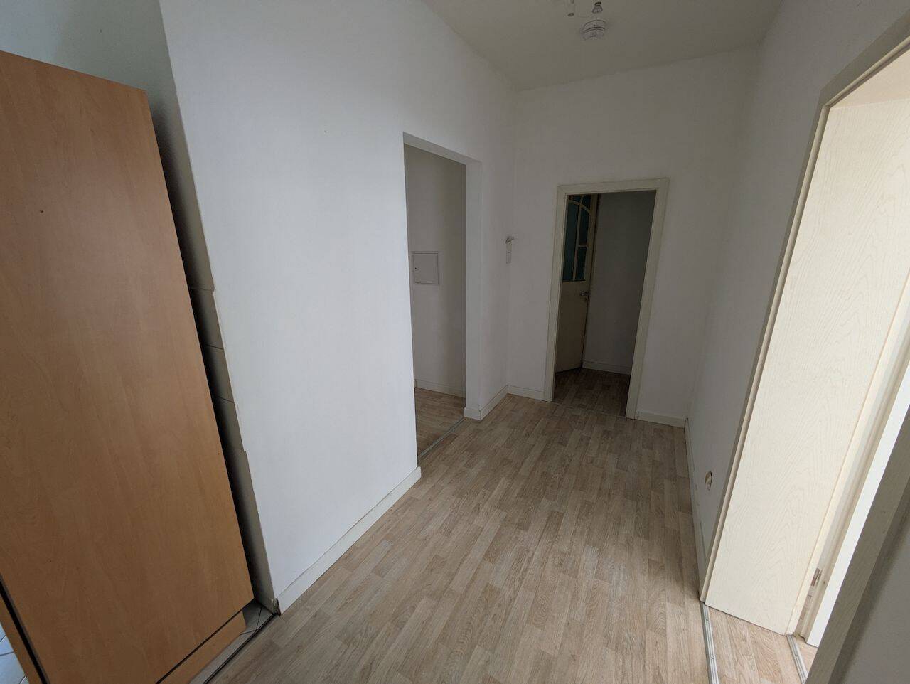 ++ nahe der Universität, mit Einbauküche - großzügige 1-Raum-Wohnung in Chemnitz / Bernsdorf ++ – Chemnitz – Vorschaubild 9