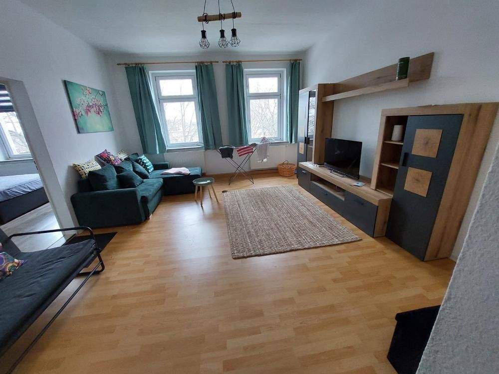 Helle möbilierte 2 Raum-Wohnung im Zentrum – Chemnitz – Vorschaubild 3