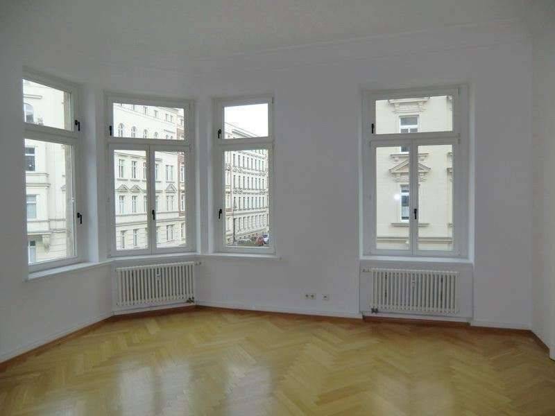 *** SANIERTER ALTBAU ~ TOP LAGE ~ PARKETT ~ AUFZUG ~ WWW.ROMEO-IMMOBILIEN.DE*** – Leipzig – Vorschaubild 8
