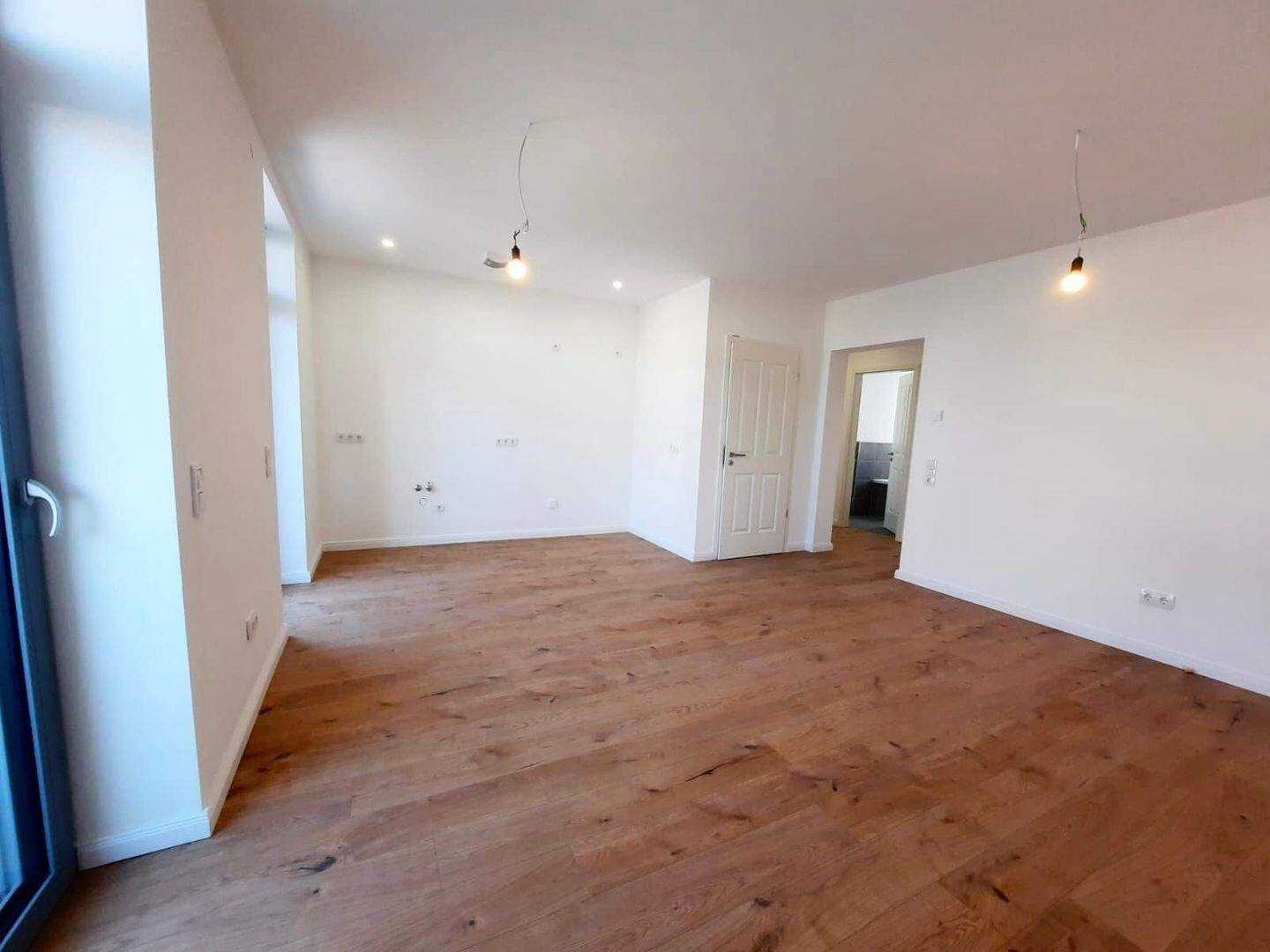 Moderne 3-Raum-Wohnung mit Balkon und viel Tageslicht ! – Magdeburg – Vorschaubild 3