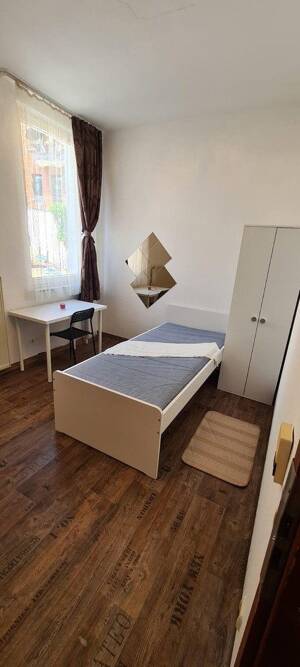 Möbliertes Apartment mit eigener Dusche & Küche - Strom und Heizung inklusive - Erlangen Zentrum – 91052 Erlangen – Vorschaubild 5