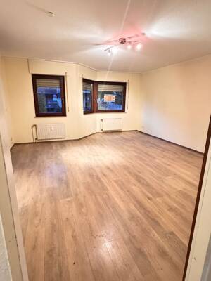 Charmante 1,5 Zimmer Wohnung in Köln Zündorf an der Groov zu vermieten