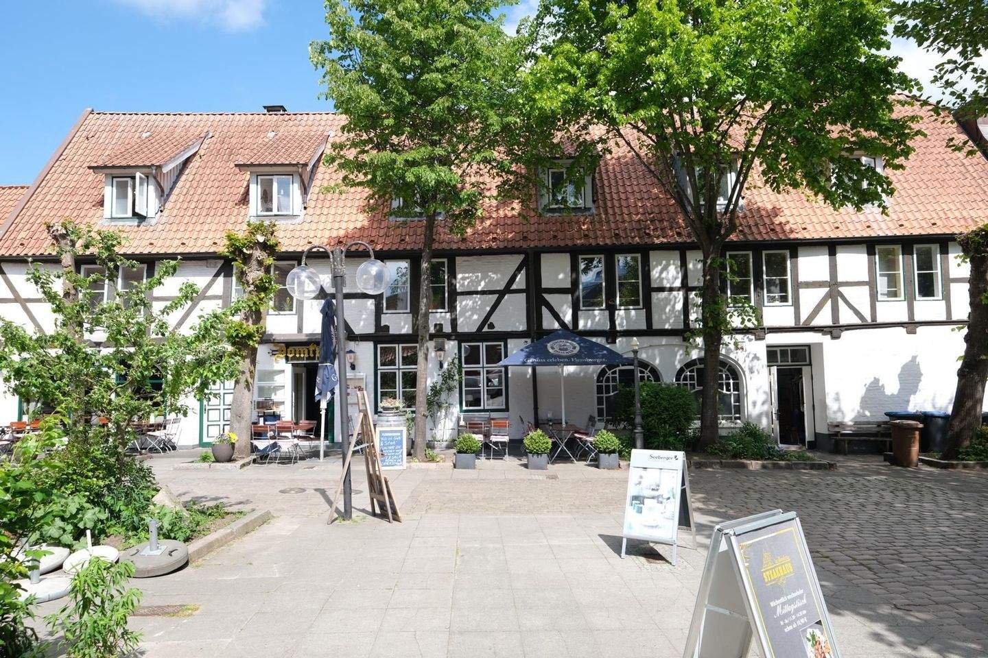 Denkmalgeschützes Gebäude in bester Innenstadtlage – Eckernförde – Bild 1 von 5