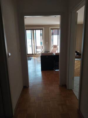 Freies Apartment in Bahrenfeld mit Aufzug, Video-Sprechanlage und Südbalkon – 22761 Hamburg – Vorschaubild 8