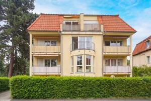 Familienwohnung mit Terrasse + mietfrei ab Oktober
