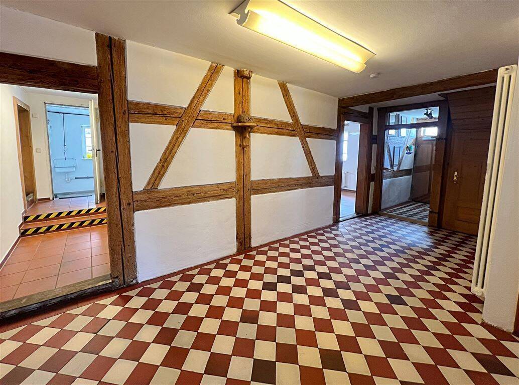 Altbau-Charme! Leerstehendes Wohn- und Geschäftshaus mit großem Potenzial in Nürnberg-Buch – Nürnberg – Vorschaubild 8