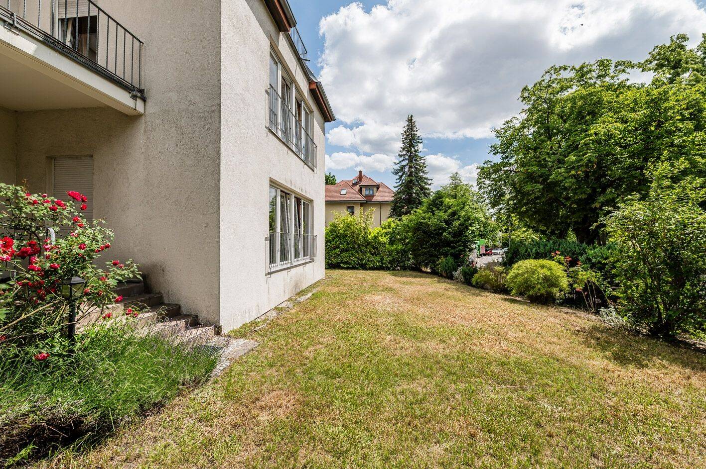 Großzügiges Einfamilienhaus mit Potenzial am Bürgerpark Pankow – Berlin – Vorschaubild 6