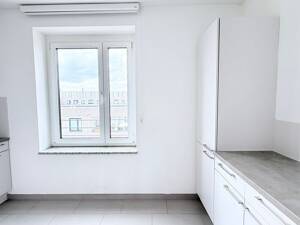 Exklusive 4-Zi.-Wohnung im Zollhafen: mit zwei Bädern, Markenküche und Wintergarten – 55120 Mainz – Vorschaubild 7