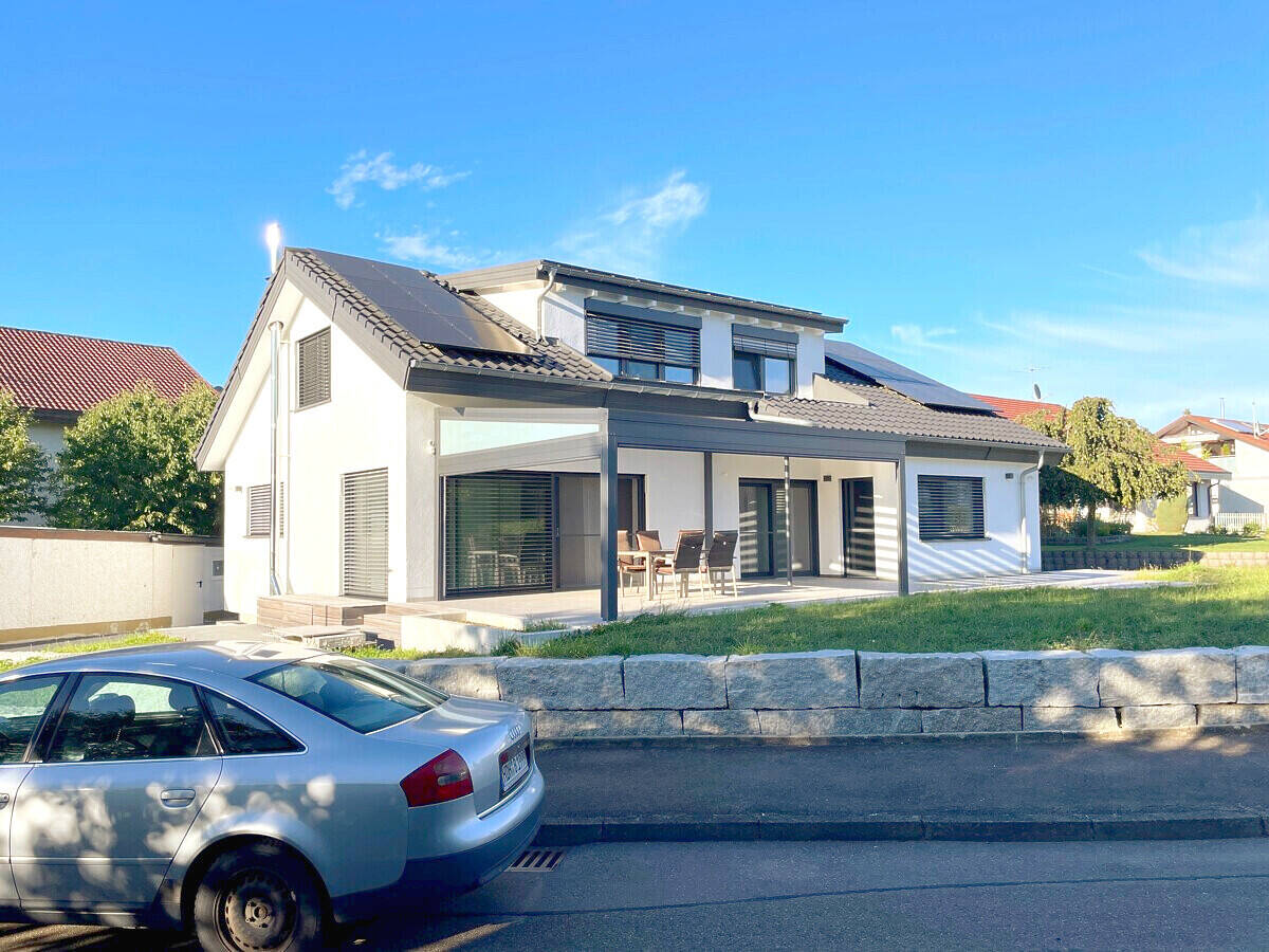 Neues freistehendes Haus mit bis zu 3 Wohneinheiten auf sonnigem Südwest-Grund in ruhiger Bestlage – Giengen an der Brenz – Vorschaubild 3