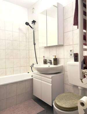 Bezugsfreie 2-Zi.-Wohnung Berlin/Marzahn zu verk. – 12685 Berlin – Vorschaubild 8
