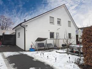 PROVISIONSFREI für Käufer!! Dreifamilienhaus in guter Lage von Oldenburg"