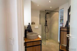 RIDA LUXURY FLATS - Lindenthal! All in plus! Top Location + Designerwohnung + WIFI + Garage – 50931 Köln – Vorschaubild 2
