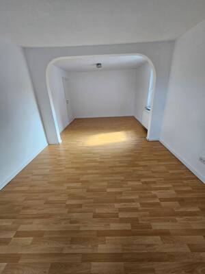 Top geschnittene Wohnung zum selbst einziehen oder vermieten – 71229 Leonberg – Vorschaubild 8