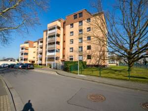 Sankt Augustin - Mülldorf: Bequemes Wohnen auf einer Ebene - gutgeschnittene 4-Zimmerwohnung – 53757 Sankt Augustin – Vorschaubild 2