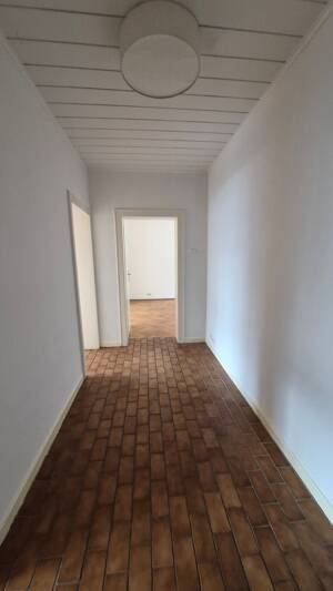 Top geschnittene und renovierte Altbauwohnung mit Flair und großer Terrasse. Nähe Tierpark ! Traumhafter Ausblick ins Wäldchen ! – 41199 Mönchengladbach – Vorschaubild 6
