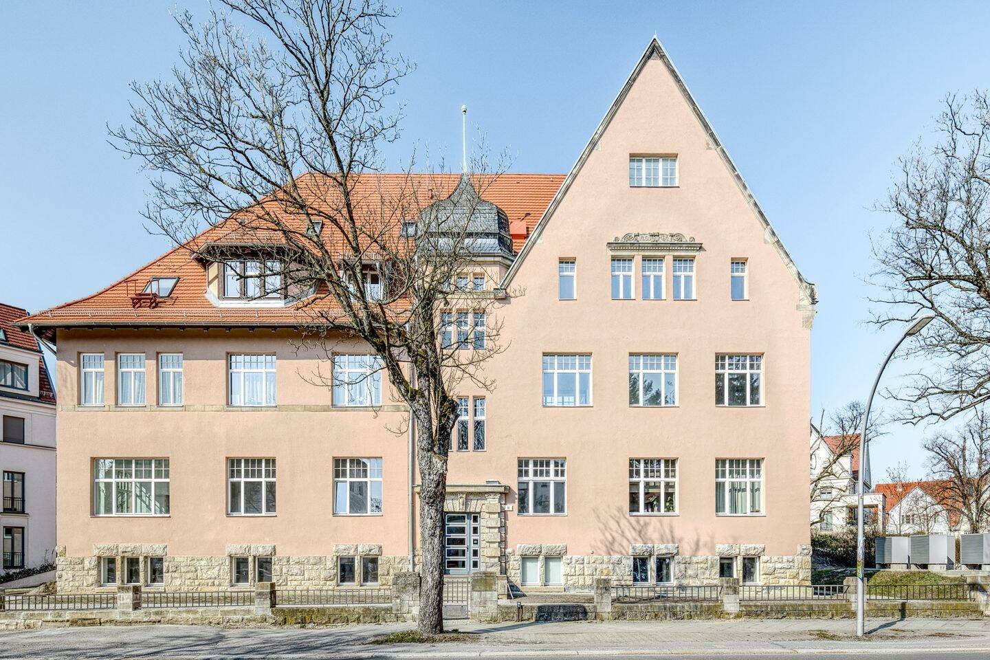 Gemütliche Dachgeschoss-Maisonette nahe der Freien Universität – Berlin – Vorschaubild 8