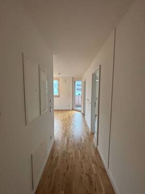 moderne 1,5-Zimmer-Wohnung im Münchner Norden mit Balkon, Nähe Olympiapark (#100) – 80809 München – Vorschaubild 3
