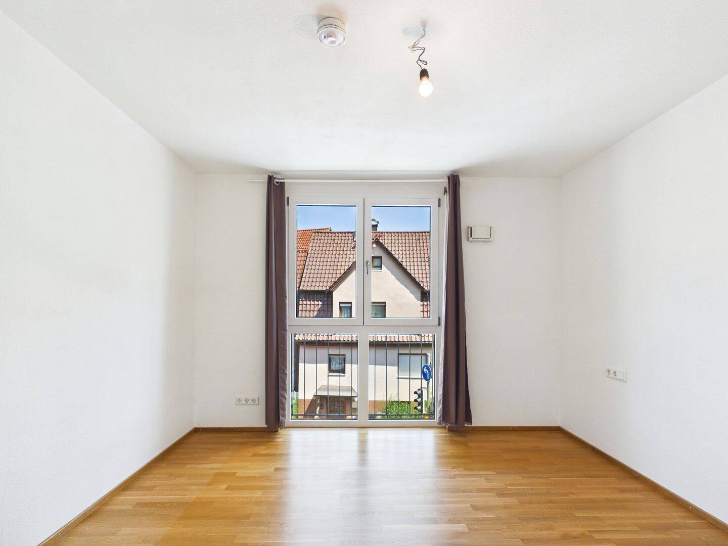 Wohlfühlen in Vaihingen: zentrale 3-Zimmer Wohnung mit Balkon, Tiefgaragenstellplatz und Aufzug – Stuttgart – Vorschaubild 7