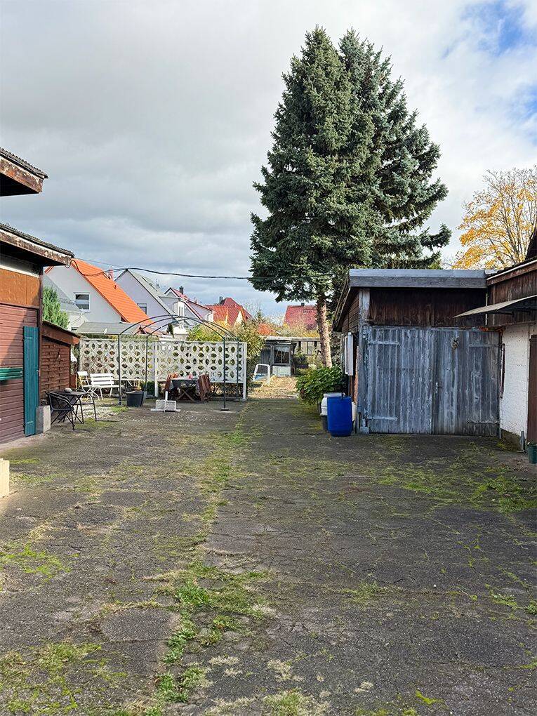 Bestand nutzen oder neu denken: Abriss & Neubauoption mit genehmigtem Mehrfamilienhaus – Erfurt – Vorschaubild 8