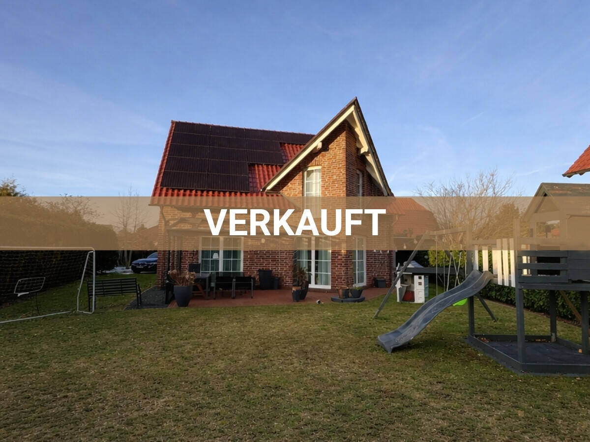Ihr neues Zuhause: Einfamilienhaus mit traumhaftem Garten – Zetel – Bild 1 von 9
