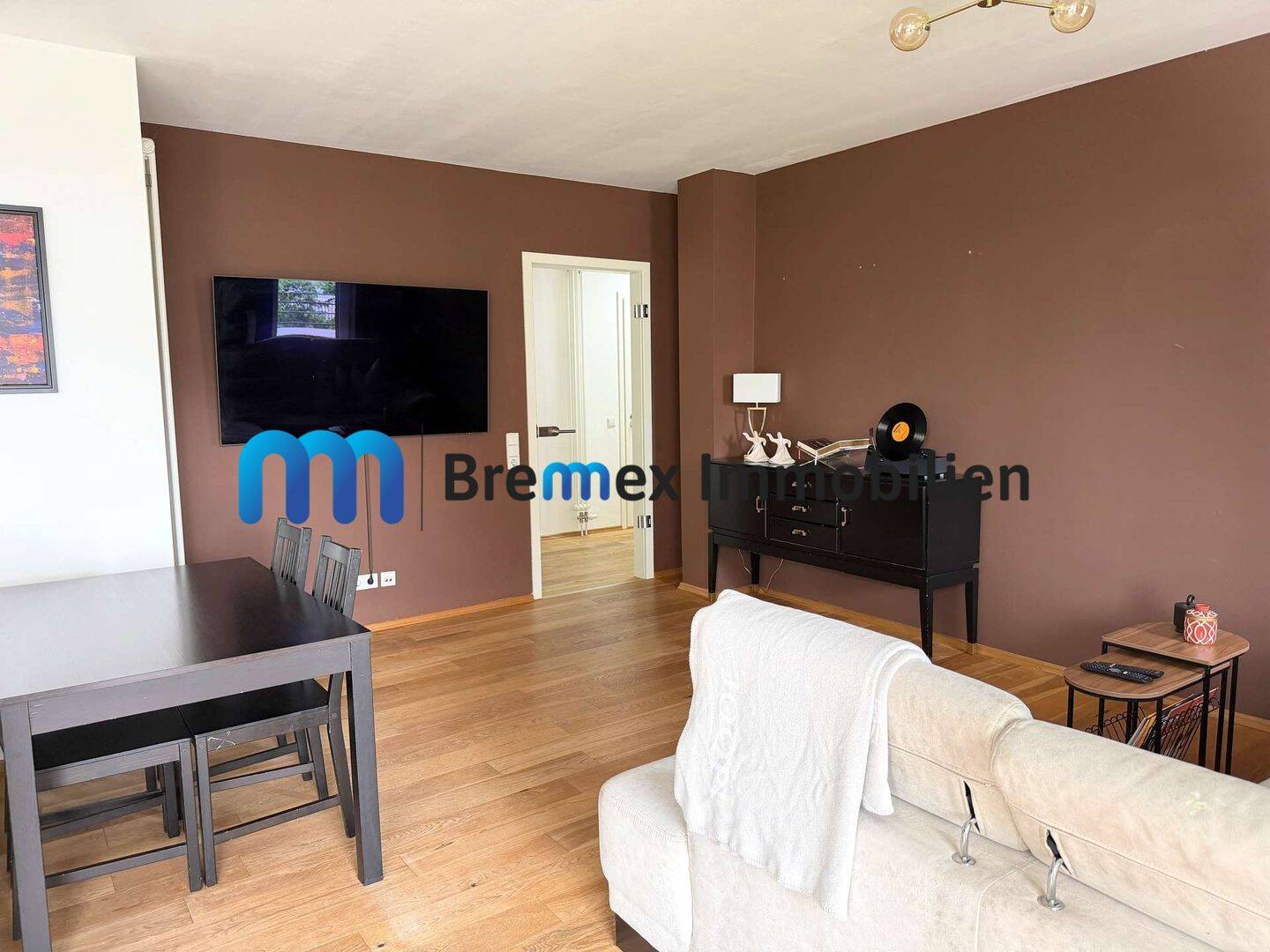 Exklusive 3-Zimmer-Wohnung in erster Reihe an der Weser – Bremen – Vorschaubild 4