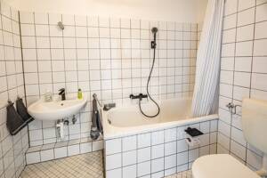 Helle 3-Zimmer Wohnung mit Sonnenbalkon! – 50739 Köln – Vorschaubild 7