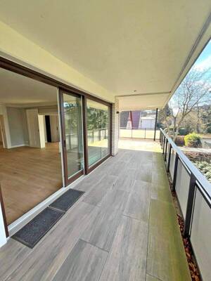 Luxuriöse Wohnkunst: Mit Loggia und TG-Stellplatz – 22043 Hamburg – Vorschaubild 2