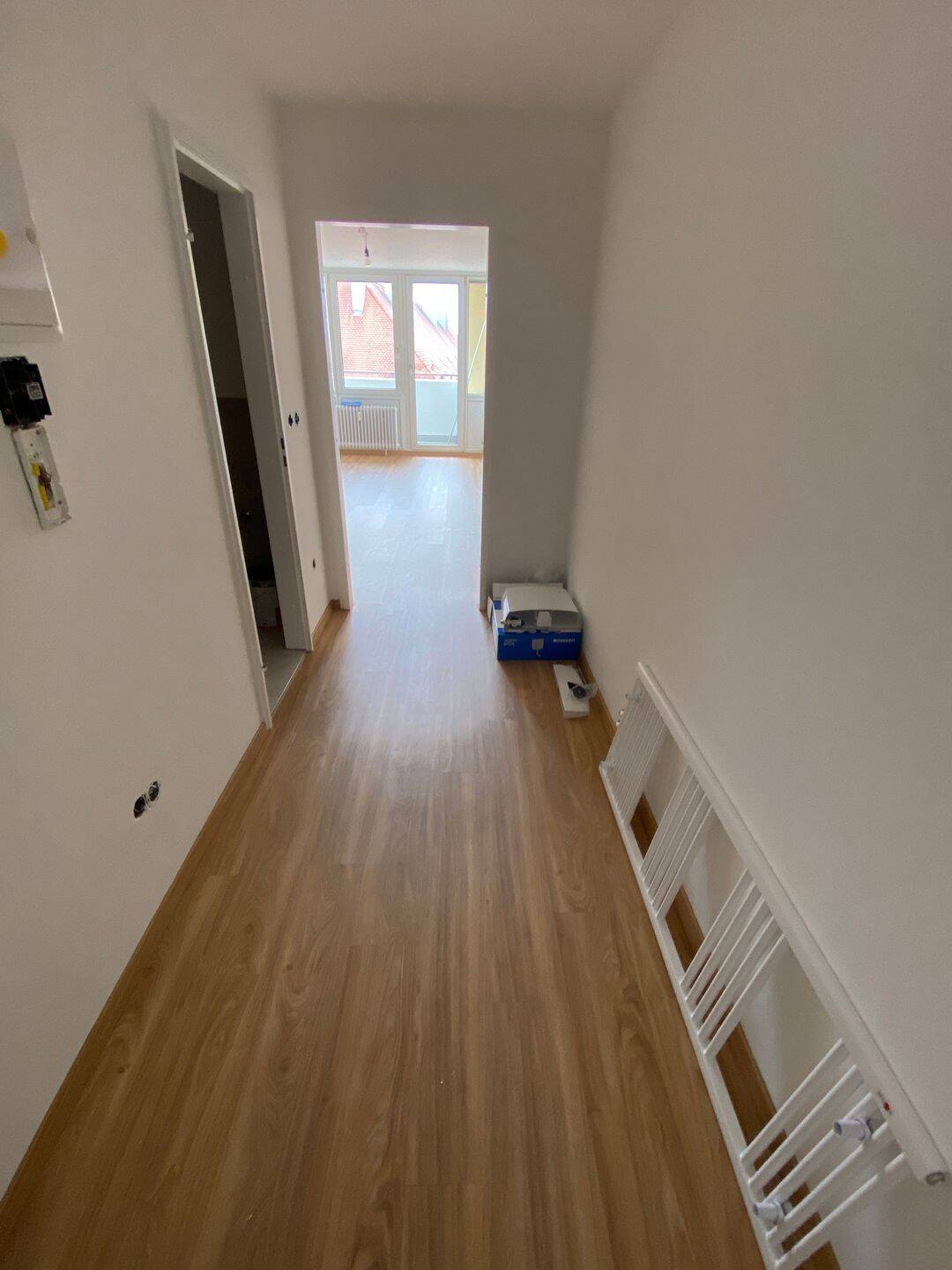 Renoviertes Appartement mit Balkon und sep. Küche – München – Vorschaubild 3