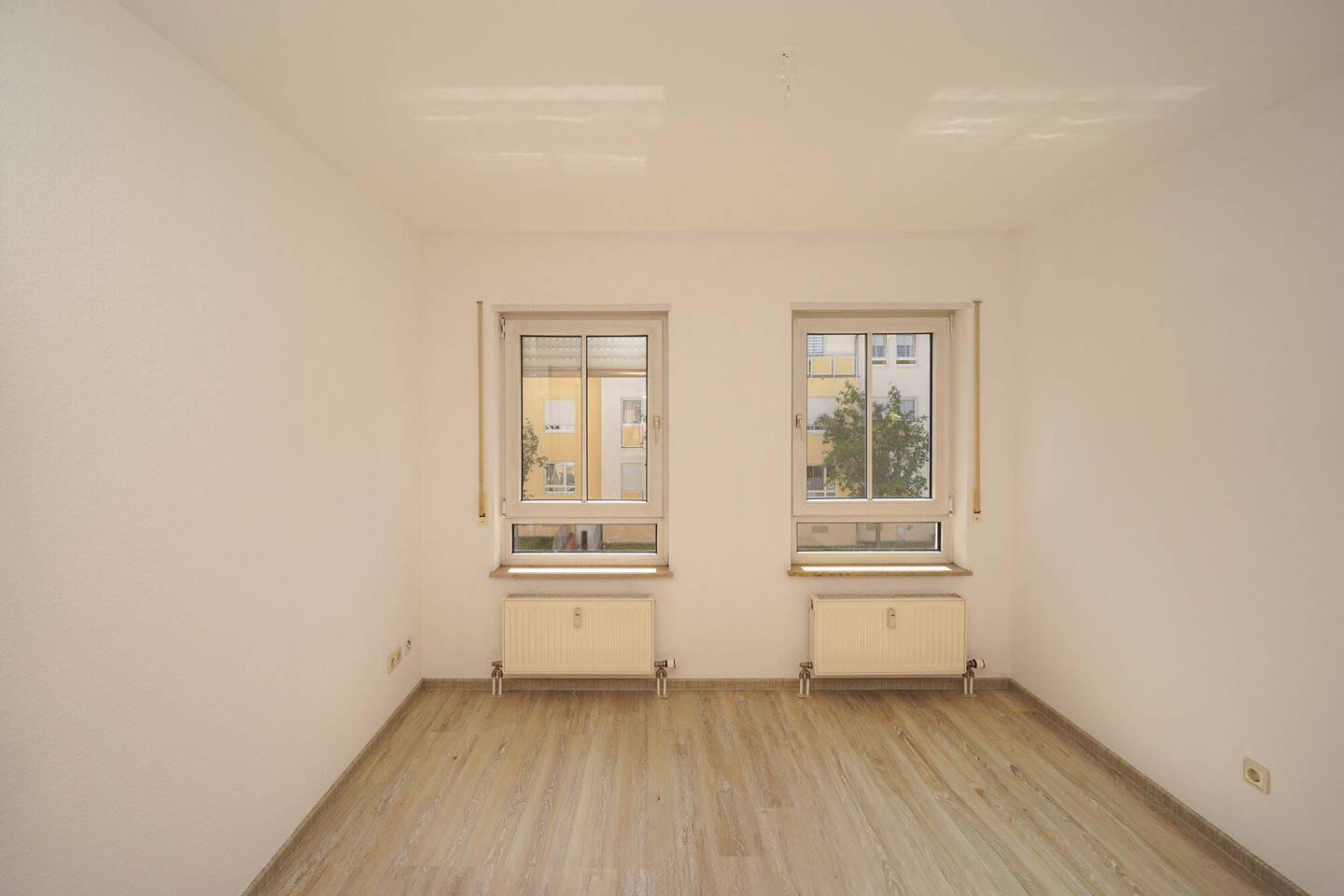 Bezugsfrei! Renovierte 1,5-Zimmer-Wohnung! – Dresden – Vorschaubild 7