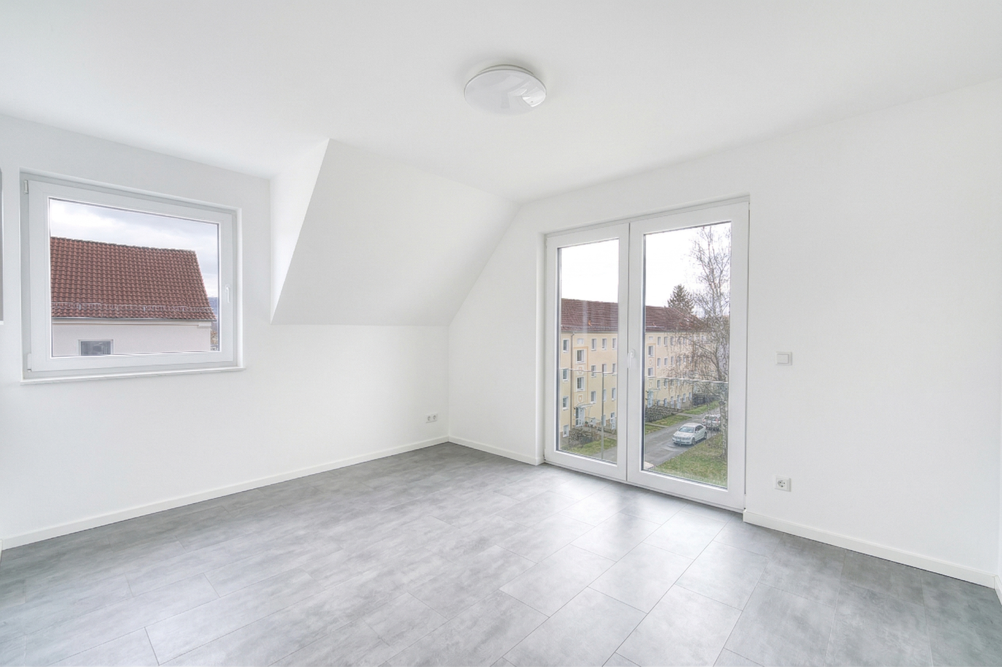 Exklusive Maisonettewohnung mit Aufzug und Panoramablick von der Dachterrasse – Jena – Vorschaubild 4