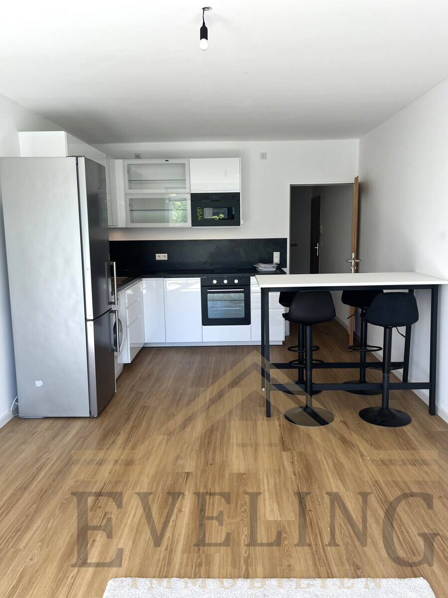 Gemütliche 2-Zimmerwohnung mit TG-Stellplatz im beliebten München-Schwabing – München – Vorschaubild 2
